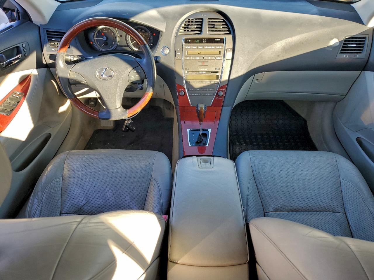 2009 LEXUS ES 350 photo 8
