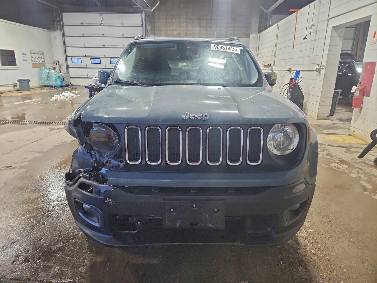 2017 JEEP RENEGADE LATITUDE photo 5