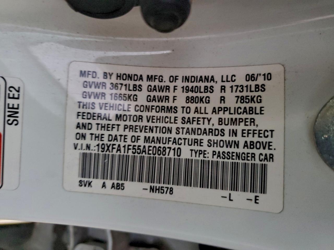 2010 HONDA CIVIC LX photo 12