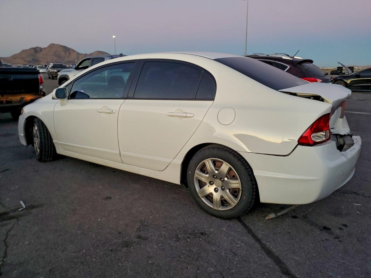 2010 HONDA CIVIC LX photo 2