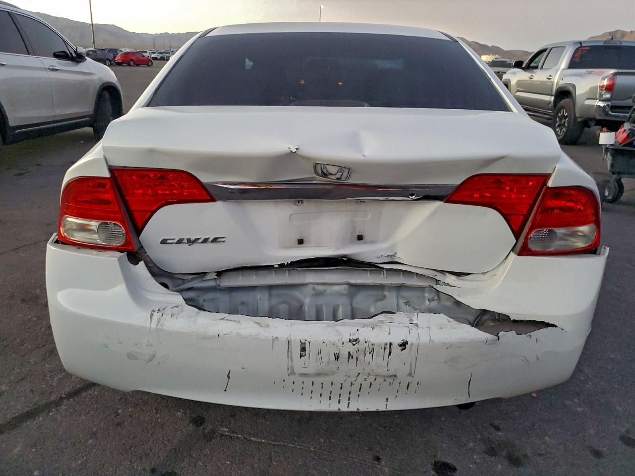 2010 HONDA CIVIC LX photo 6