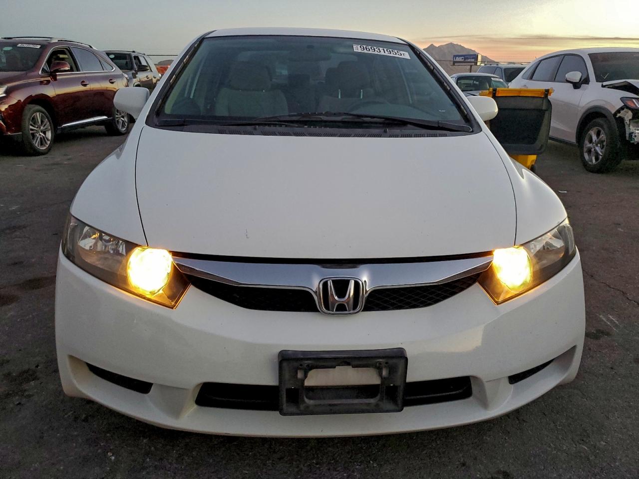 2010 HONDA CIVIC LX photo 5