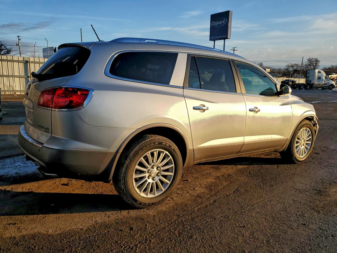 2011 BUICK ENCLAVE CXL photo 3