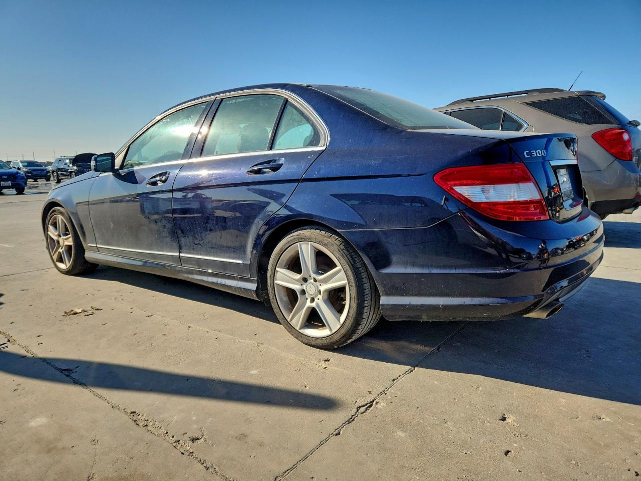2011 MERCEDES-BENZ C 300 photo 2