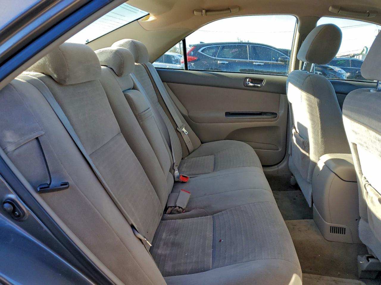 2005 TOYOTA CAMRY LE photo 10