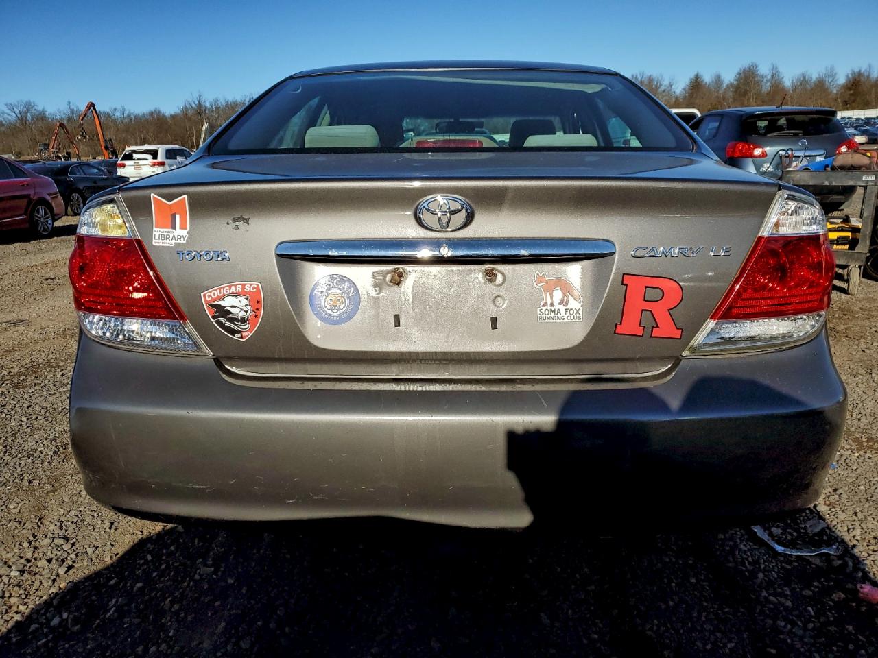 2005 TOYOTA CAMRY LE photo 6