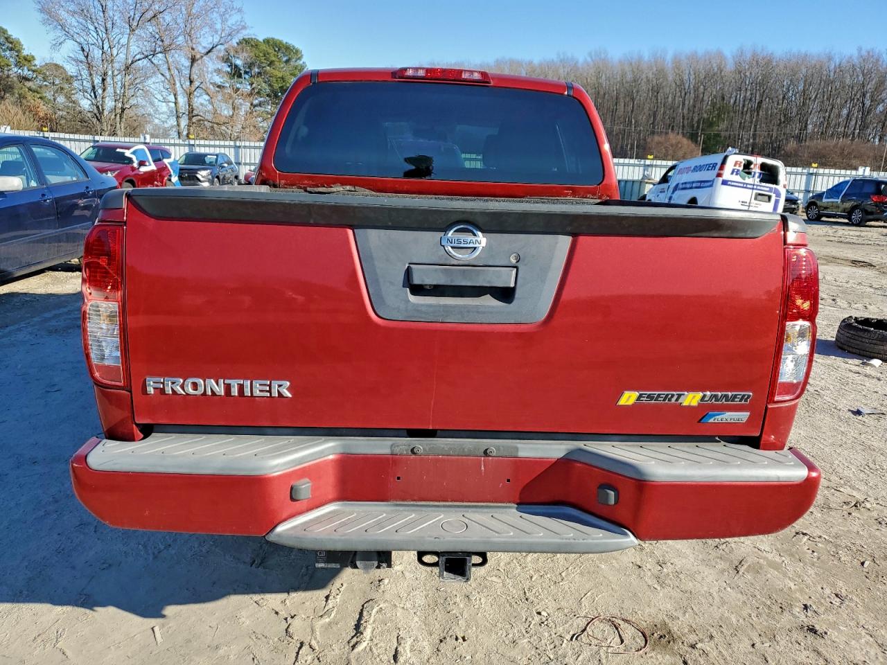 2018 NISSAN FRONTIER S photo 6