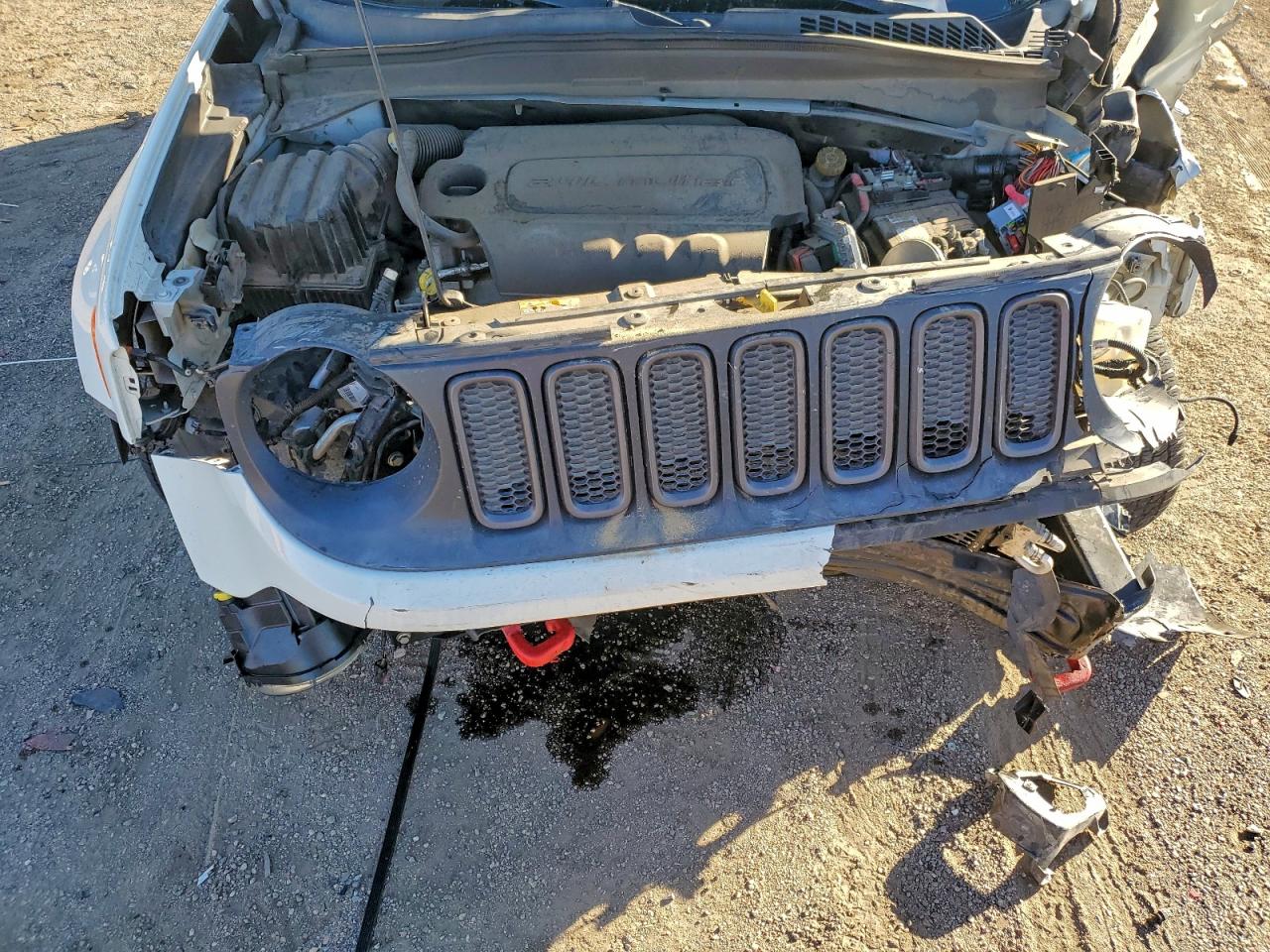 2015 JEEP RENEGADE TRAILHAWK photo 11