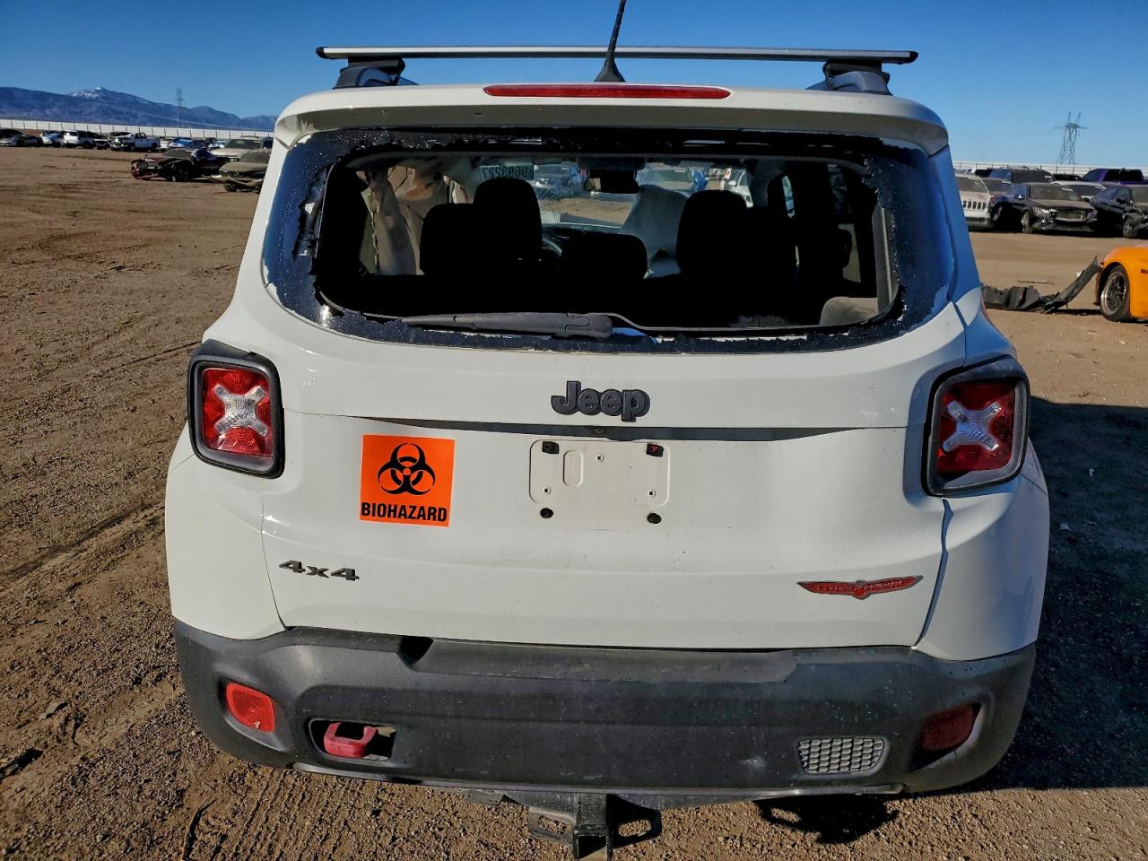 2015 JEEP RENEGADE TRAILHAWK photo 6