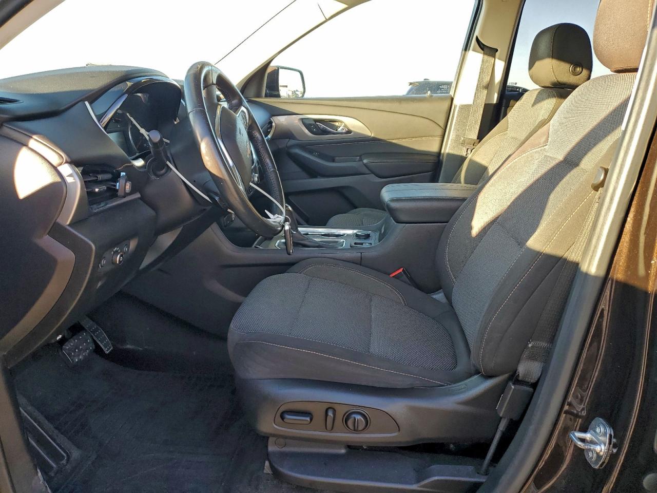 2019 CHEVROLET TRAVERSE LT photo 7