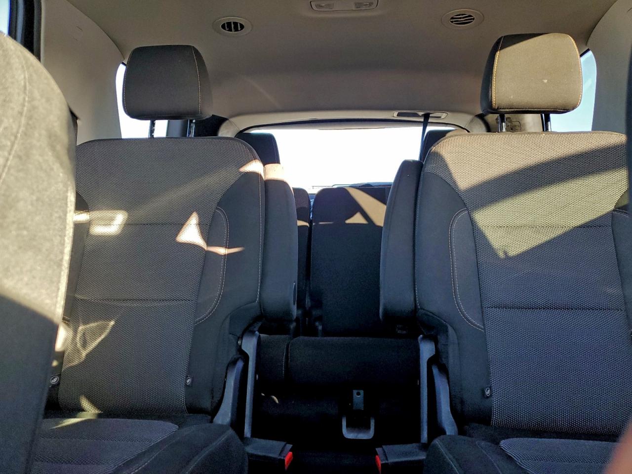 2019 CHEVROLET TRAVERSE LT photo 10