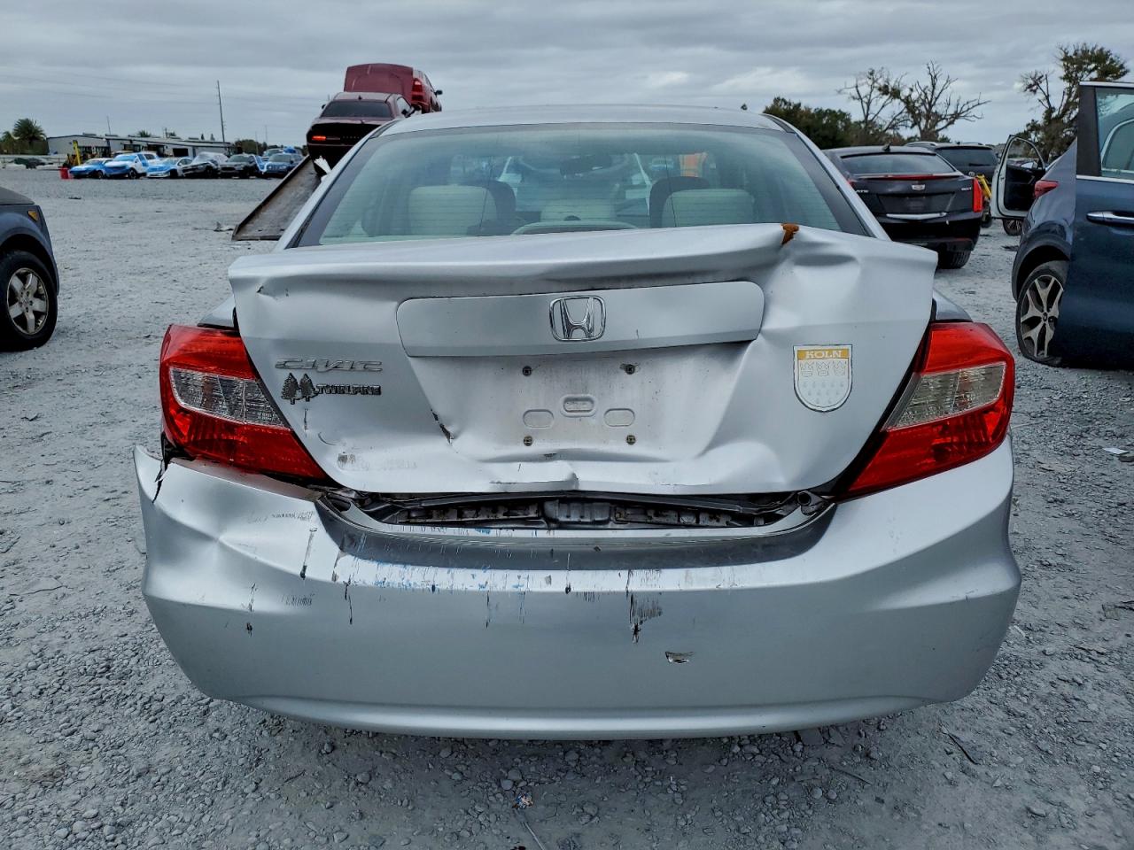 2012 HONDA CIVIC LX photo 6