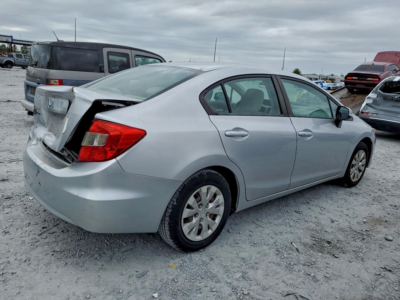 2012 HONDA CIVIC LX photo 3