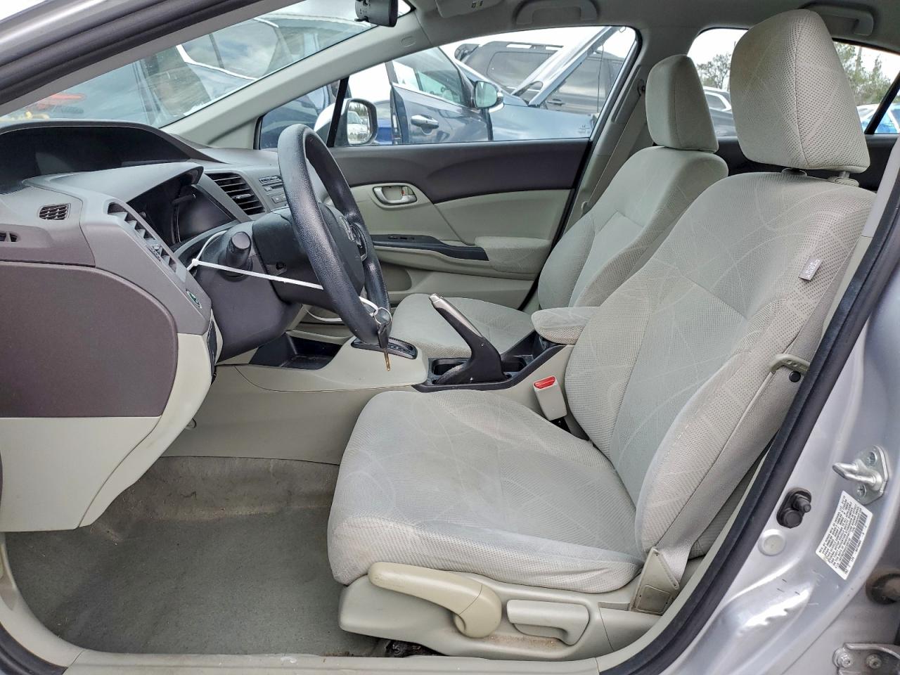 2012 HONDA CIVIC LX photo 7