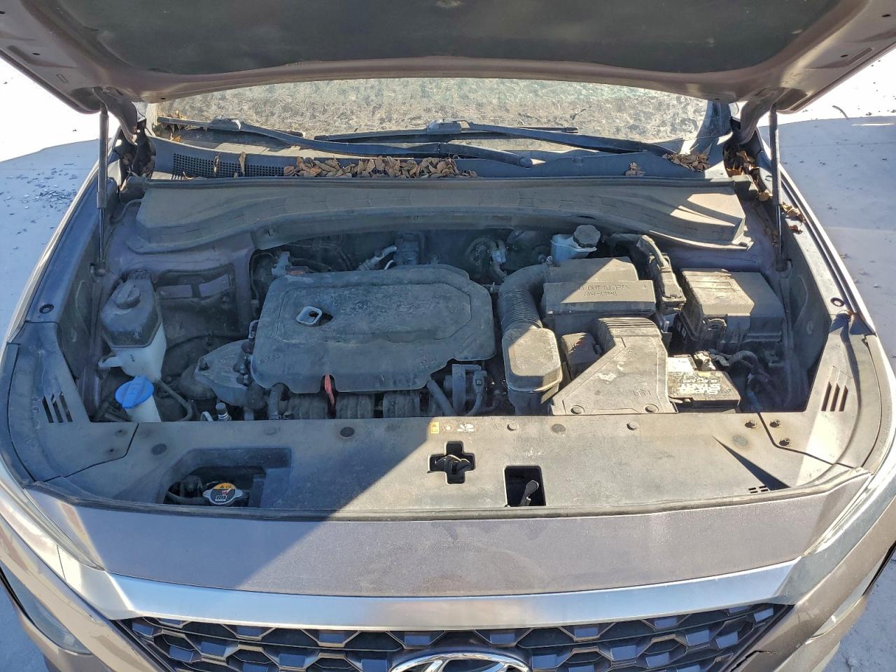 2019 HYUNDAI SANTA FE SE photo 12