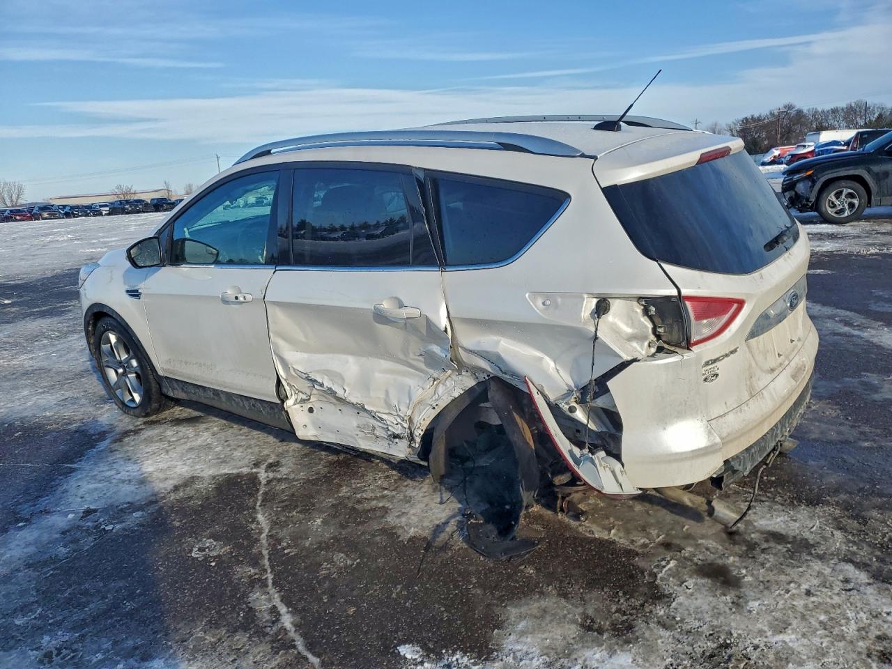 2015 FORD ESCAPE TITANIUM photo 2
