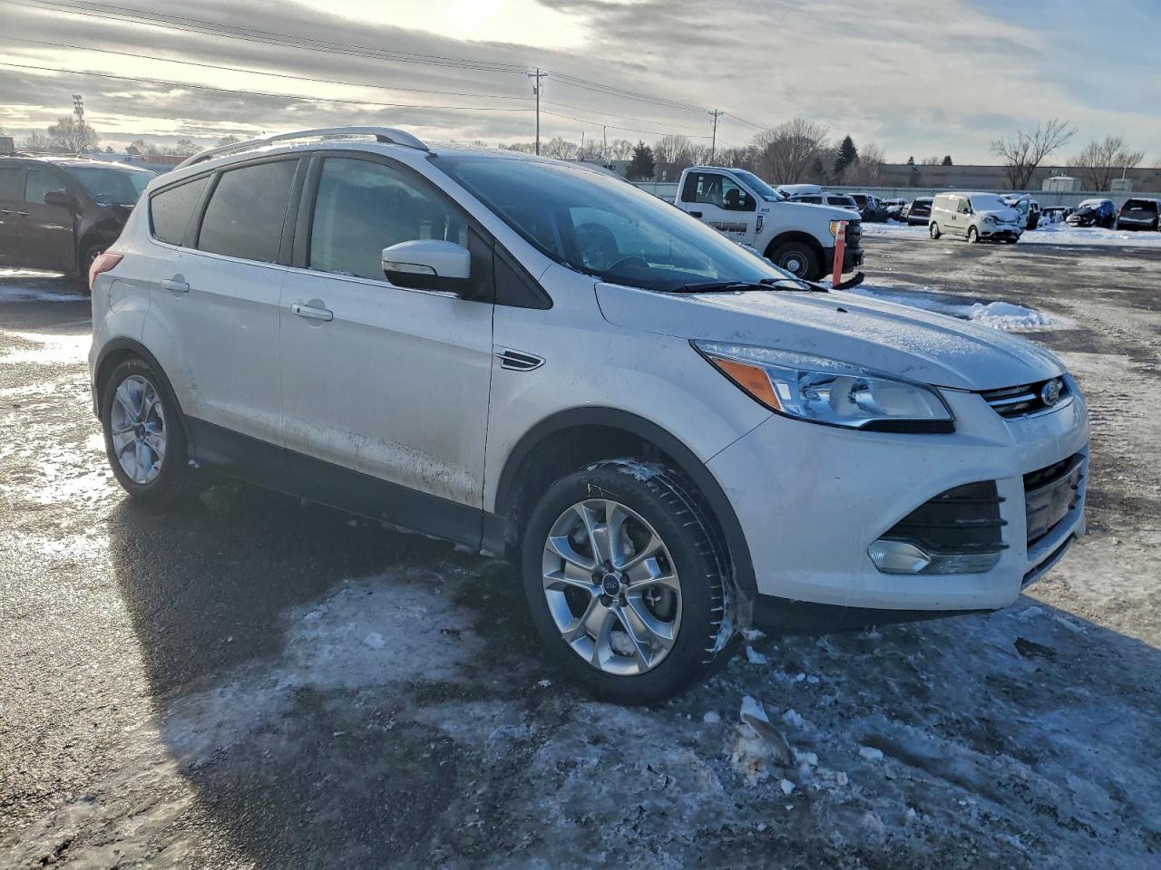 2015 FORD ESCAPE TITANIUM photo 4