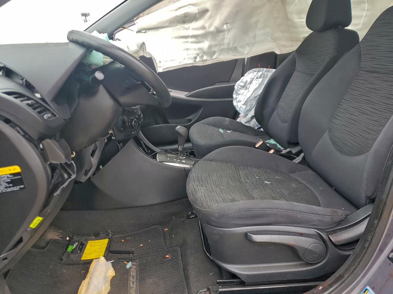 2016 HYUNDAI ACCENT SE photo 7