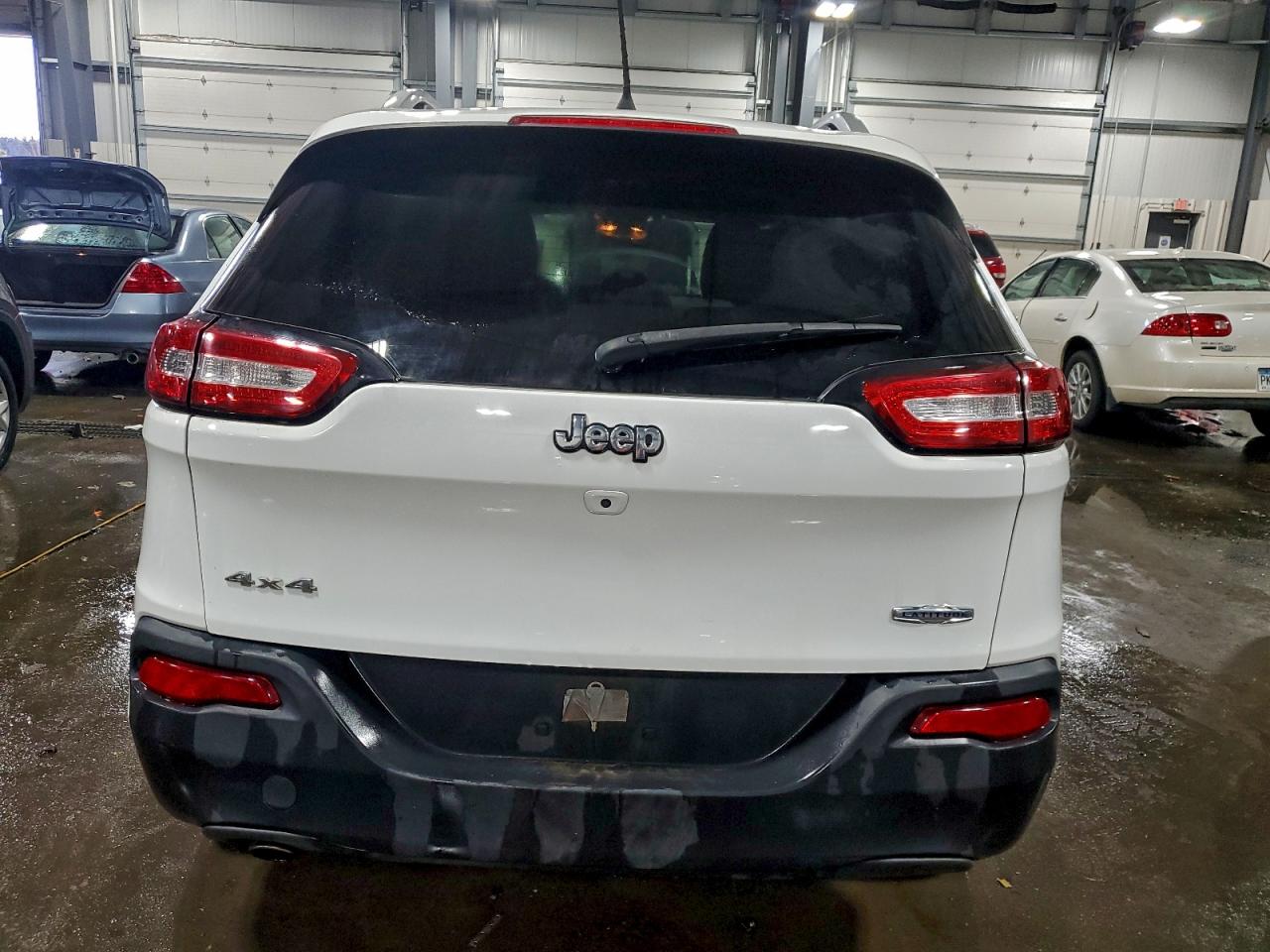 2016 JEEP CHEROKEE LATITUDE photo 6