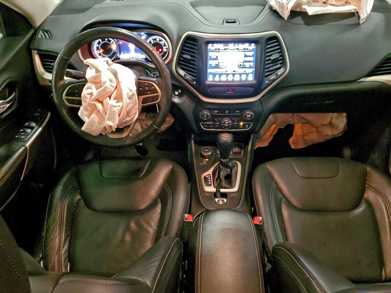 2017 JEEP CHEROKEE LIMITED photo 8