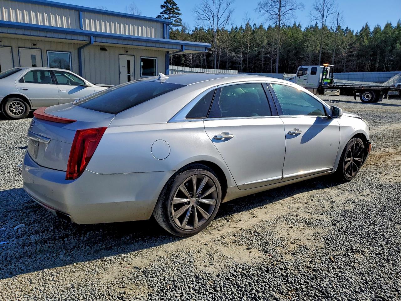 2013 CADILLAC XTS LUXURY COLLECTION photo 3