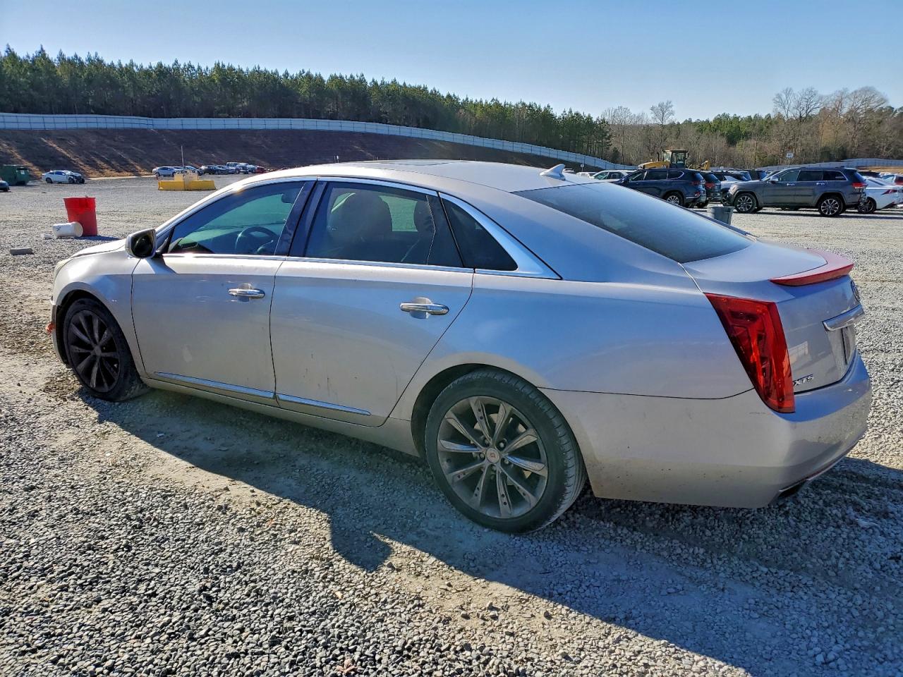 2013 CADILLAC XTS LUXURY COLLECTION photo 2