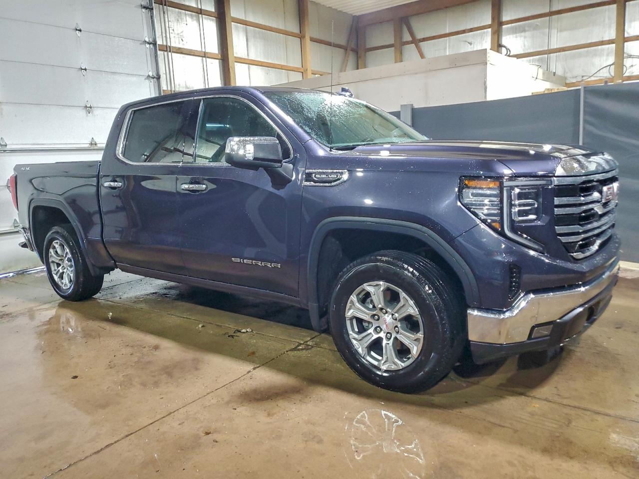 2025 GMC SIERRA K1500 SLT photo 4