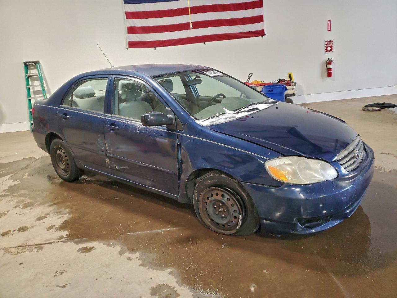 2003 TOYOTA COROLLA CE photo 4