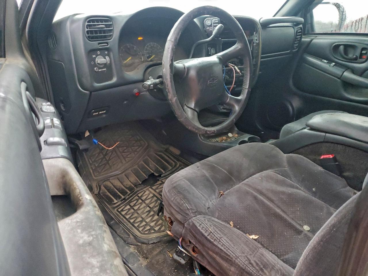 2000 CHEVROLET BLAZER photo 8