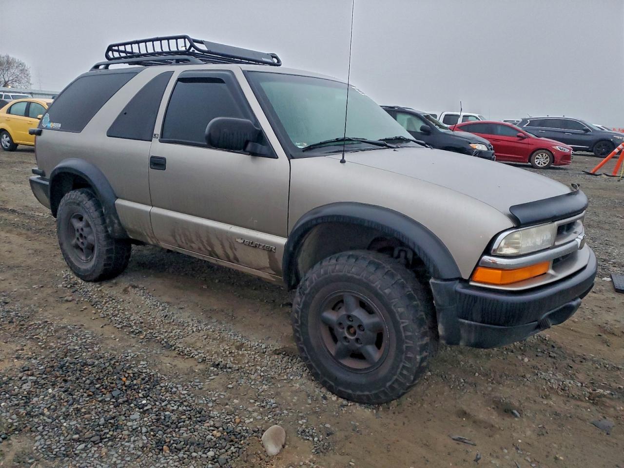 2000 CHEVROLET BLAZER photo 4
