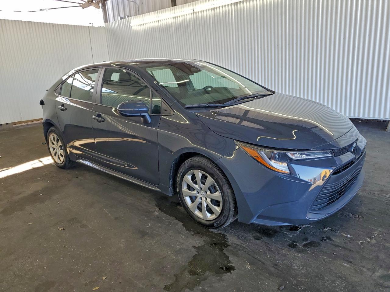 2025 TOYOTA COROLLA LE photo 4