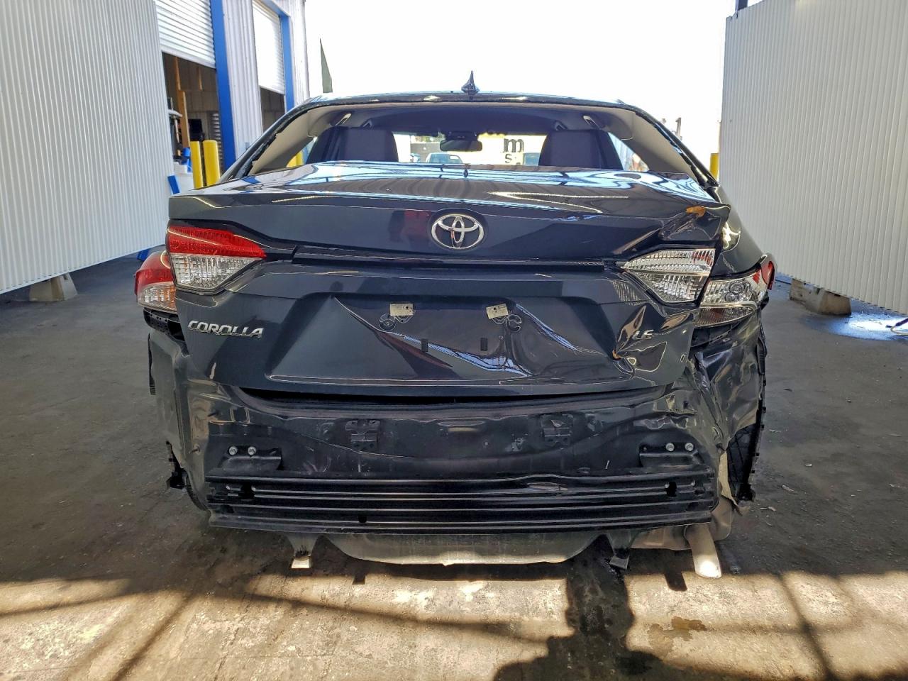 2025 TOYOTA COROLLA LE photo 6
