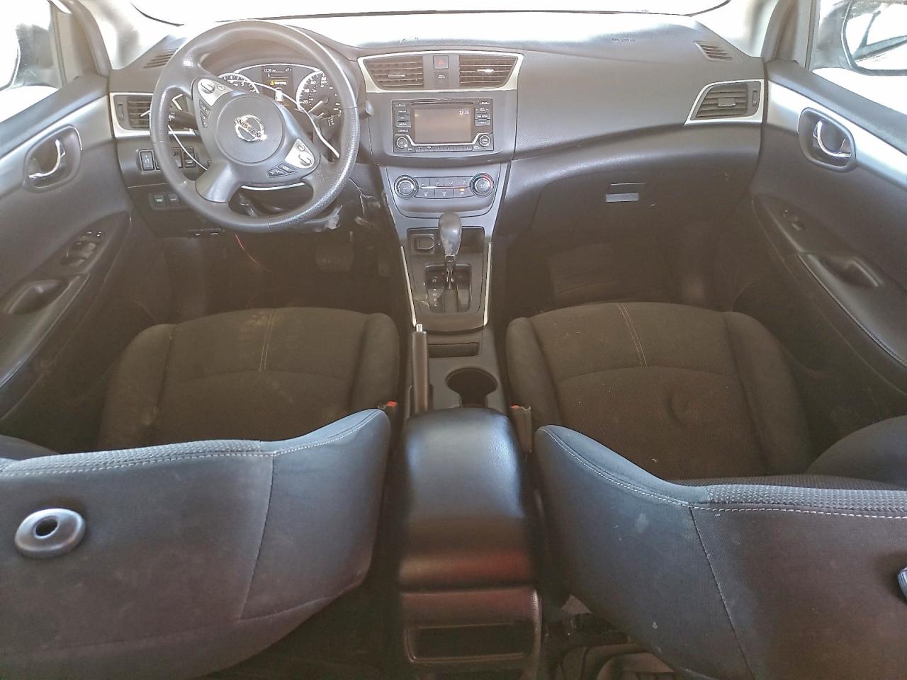2018 NISSAN SENTRA S photo 8