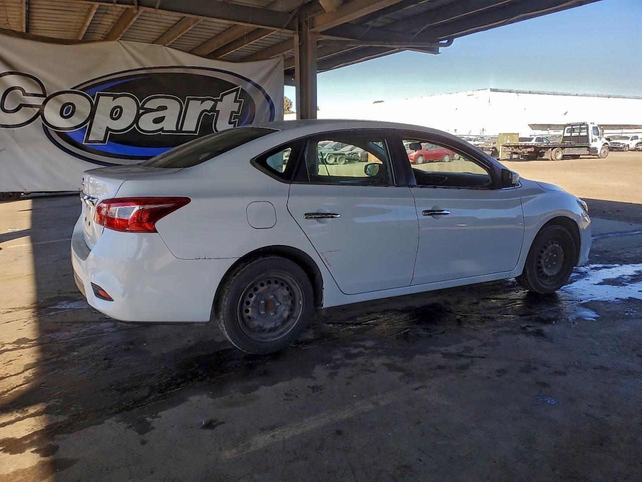 2018 NISSAN SENTRA S photo 3