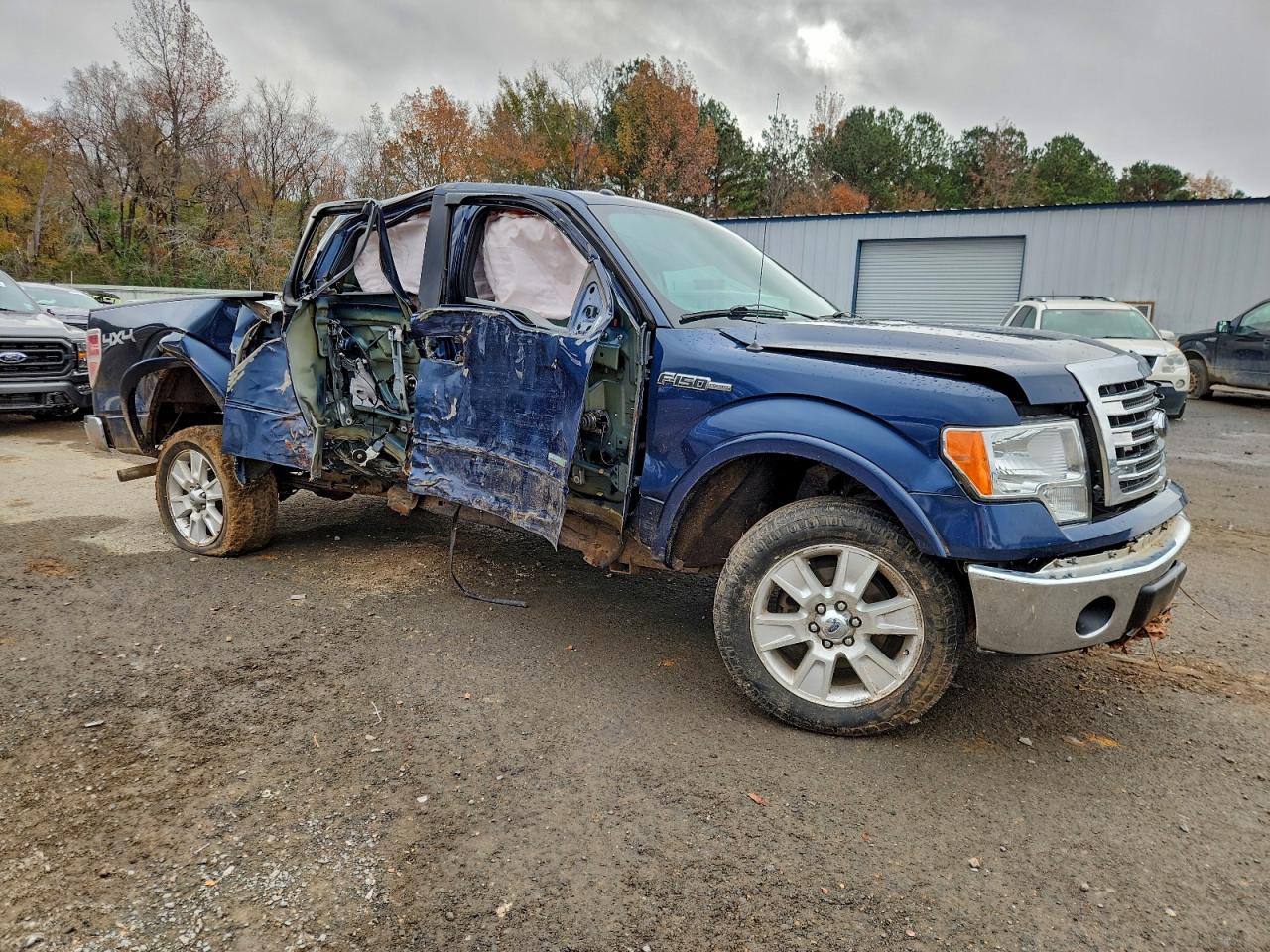 2013 FORD F150 SUPERCREW photo 4