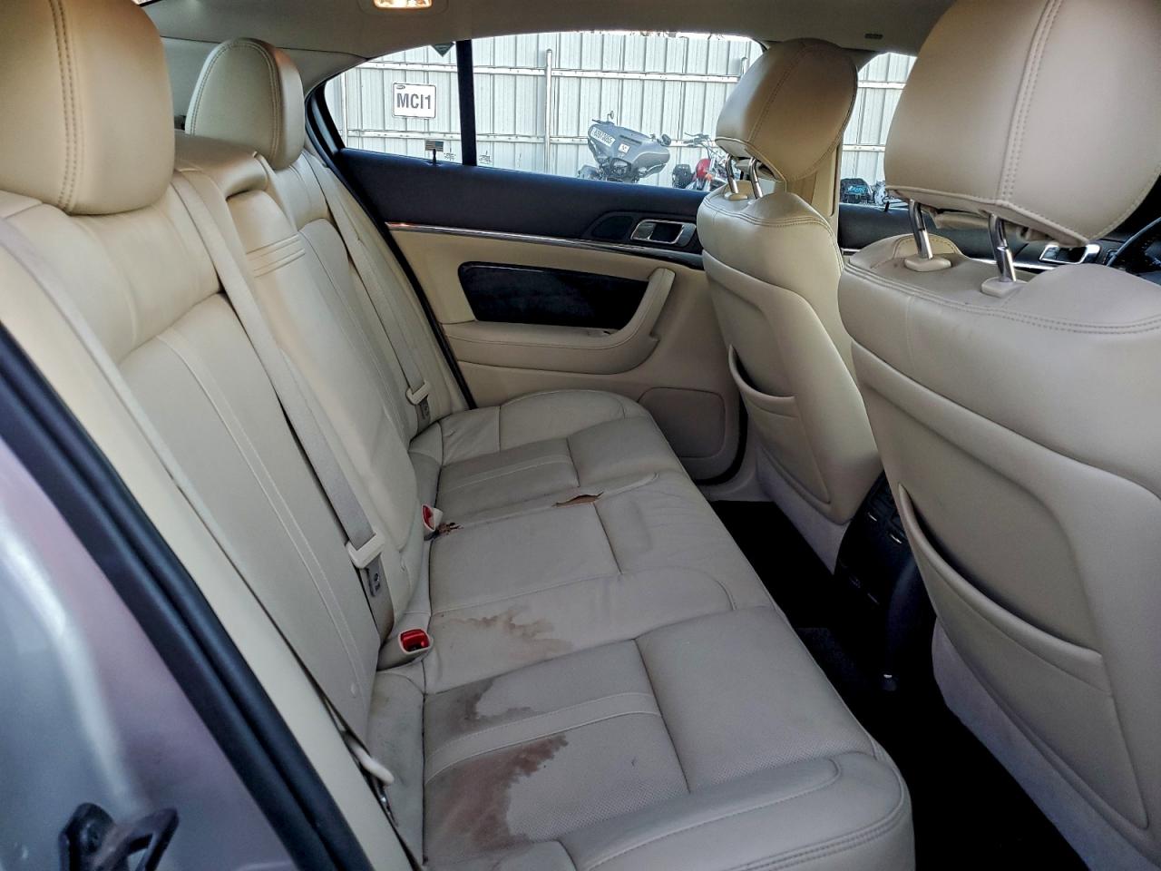 2013 LINCOLN MKS photo 19