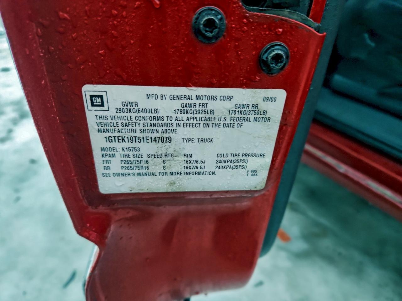 2001 GMC NEW SIERRA K1500 photo 23