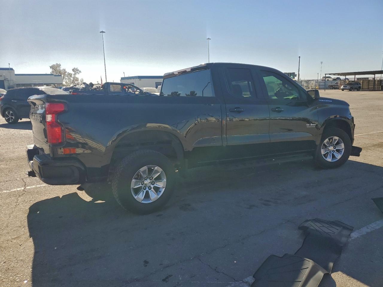 2019 CHEVROLET SILVERADO C1500 LT photo 5