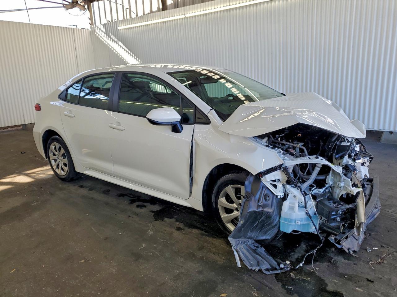 2024 TOYOTA COROLLA LE photo 4