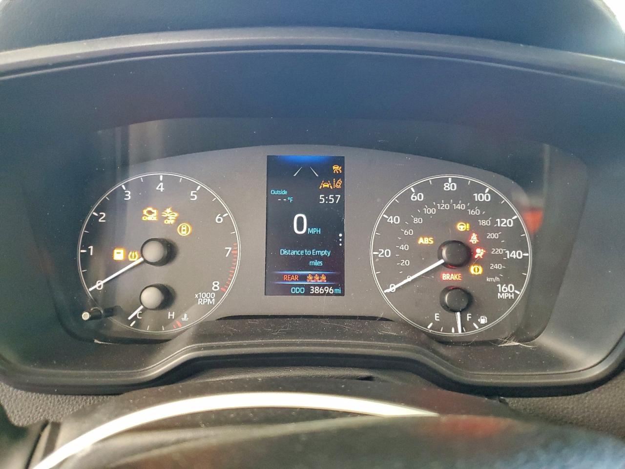 2024 TOYOTA COROLLA LE photo 9