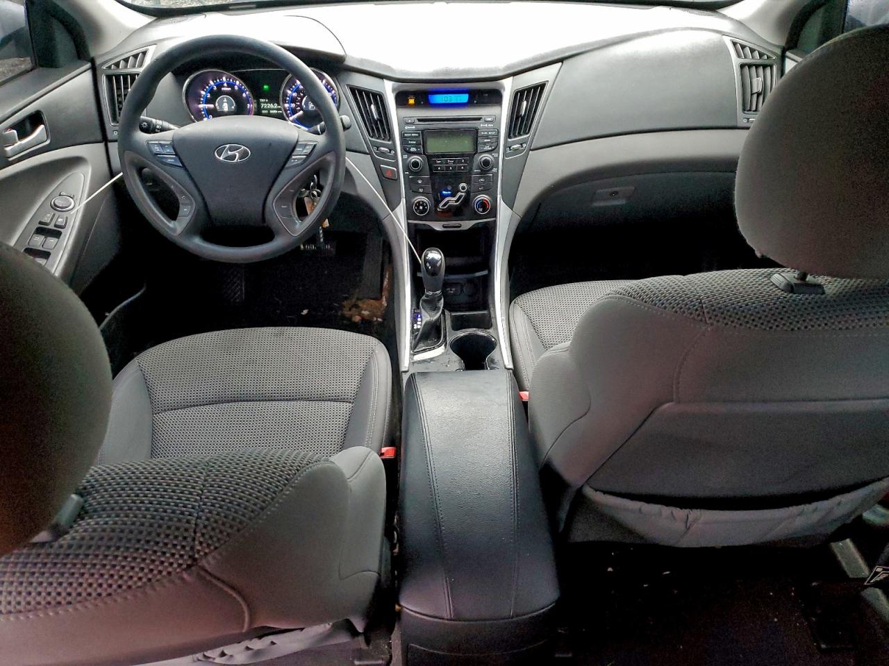 2012 HYUNDAI SONATA GLS photo 8
