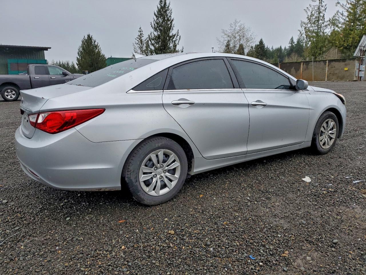 2012 HYUNDAI SONATA GLS photo 3