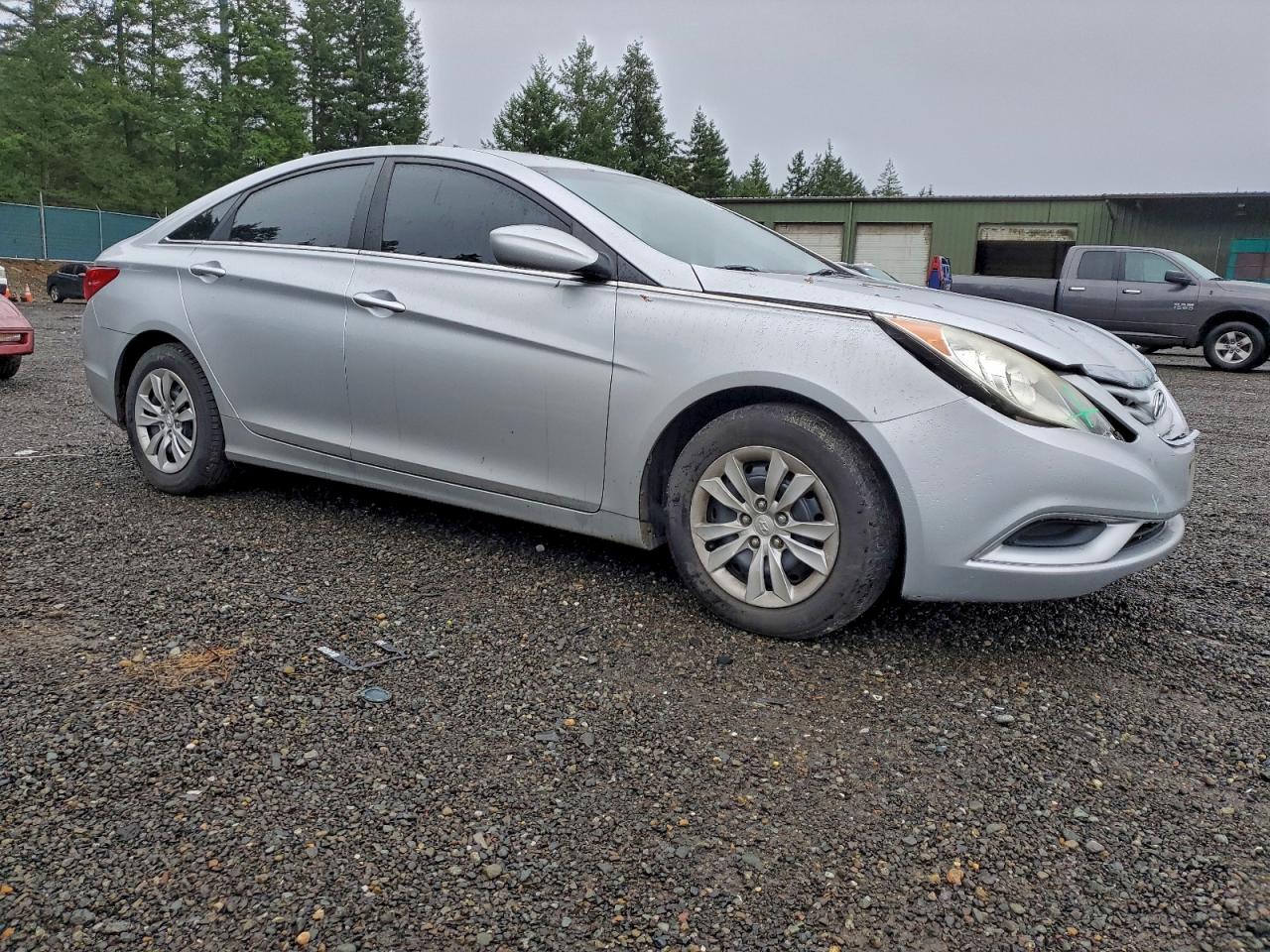2012 HYUNDAI SONATA GLS photo 4