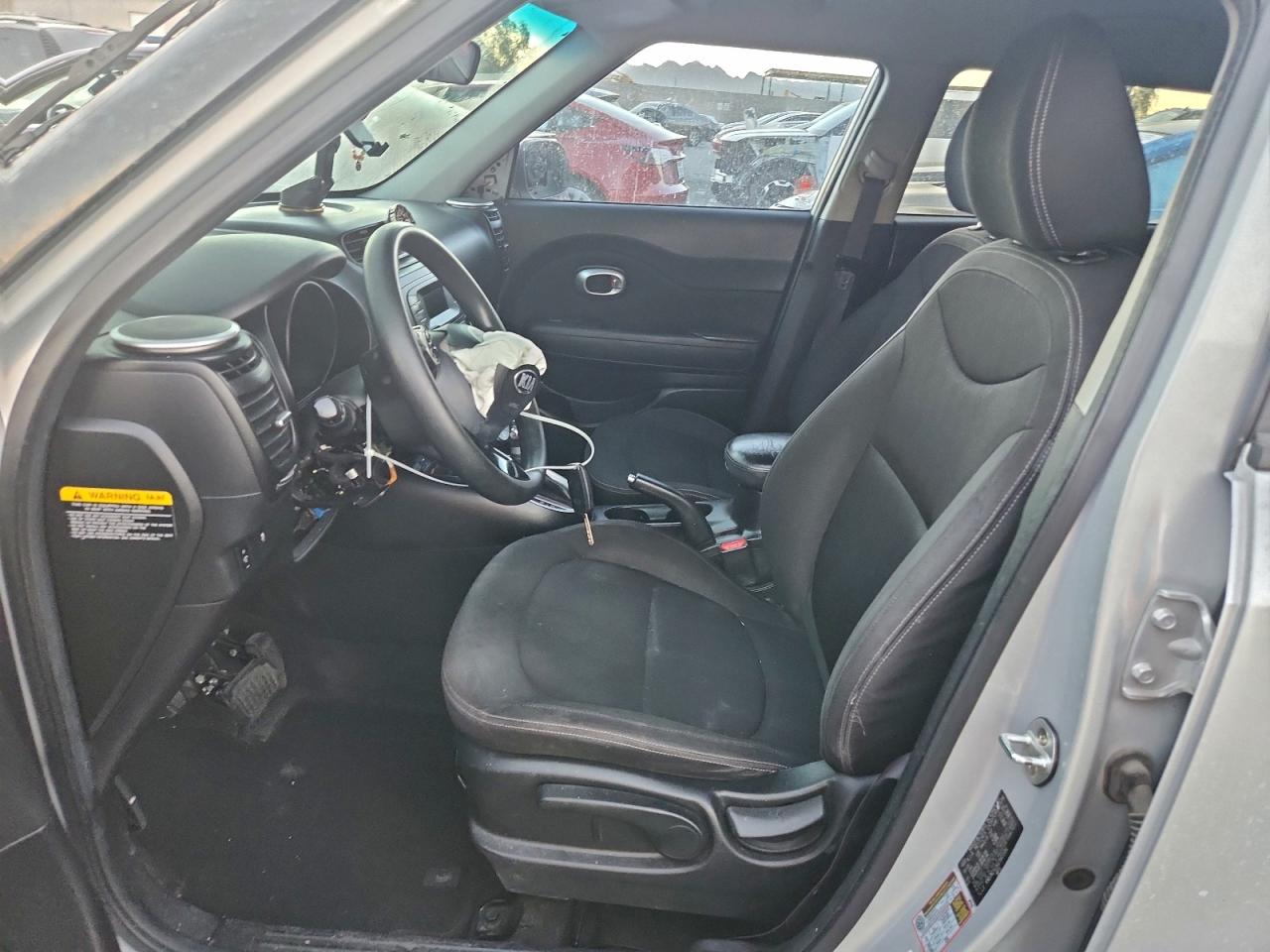 2016 KIA SOUL photo 7