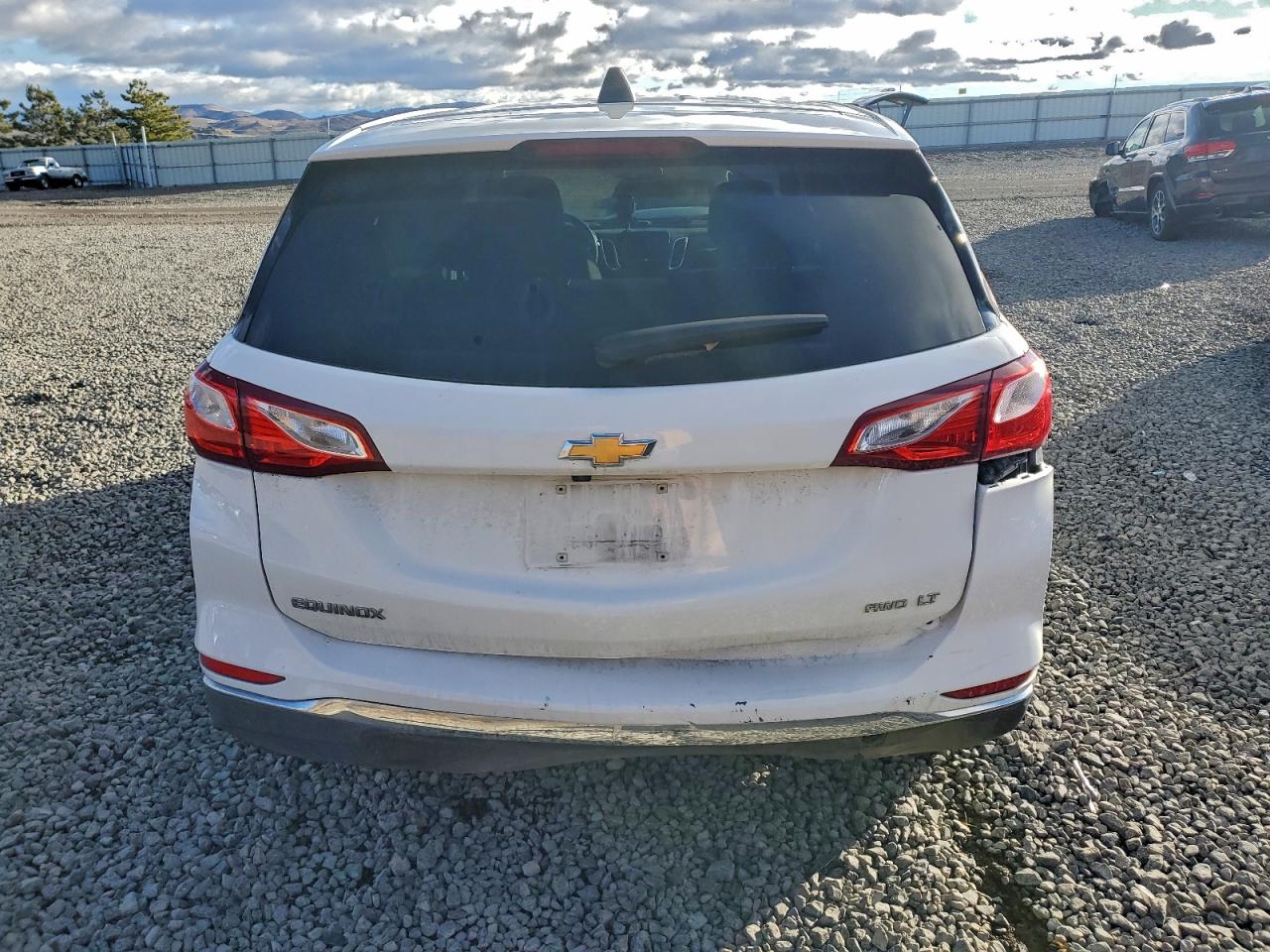 2020 CHEVROLET EQUINOX LT photo 11