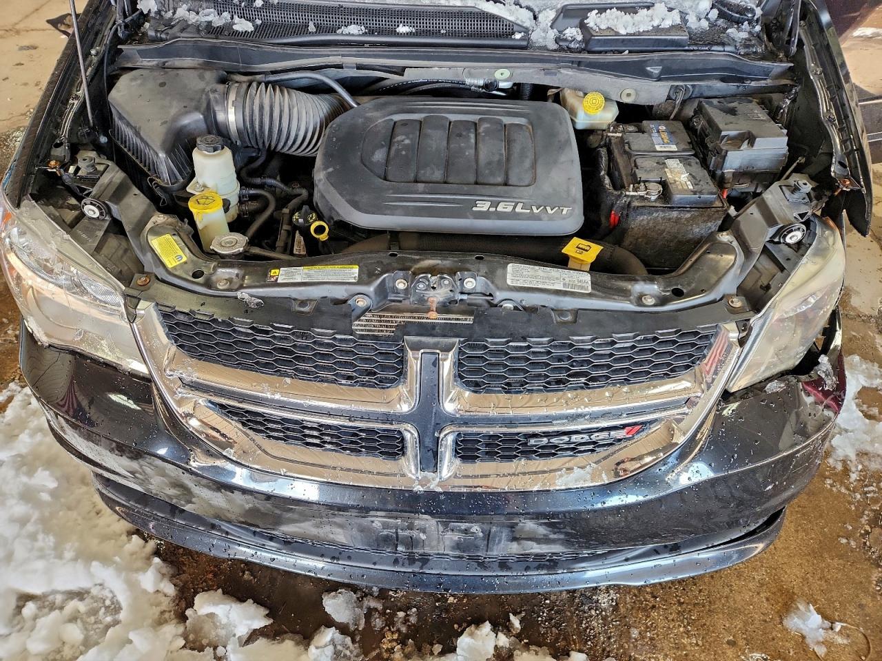 2013 DODGE GRAND CARAVAN SE photo 12