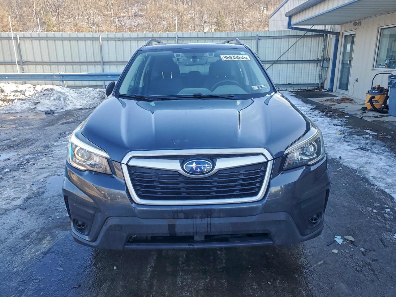 2019 SUBARU FORESTER PREMIUM photo 9