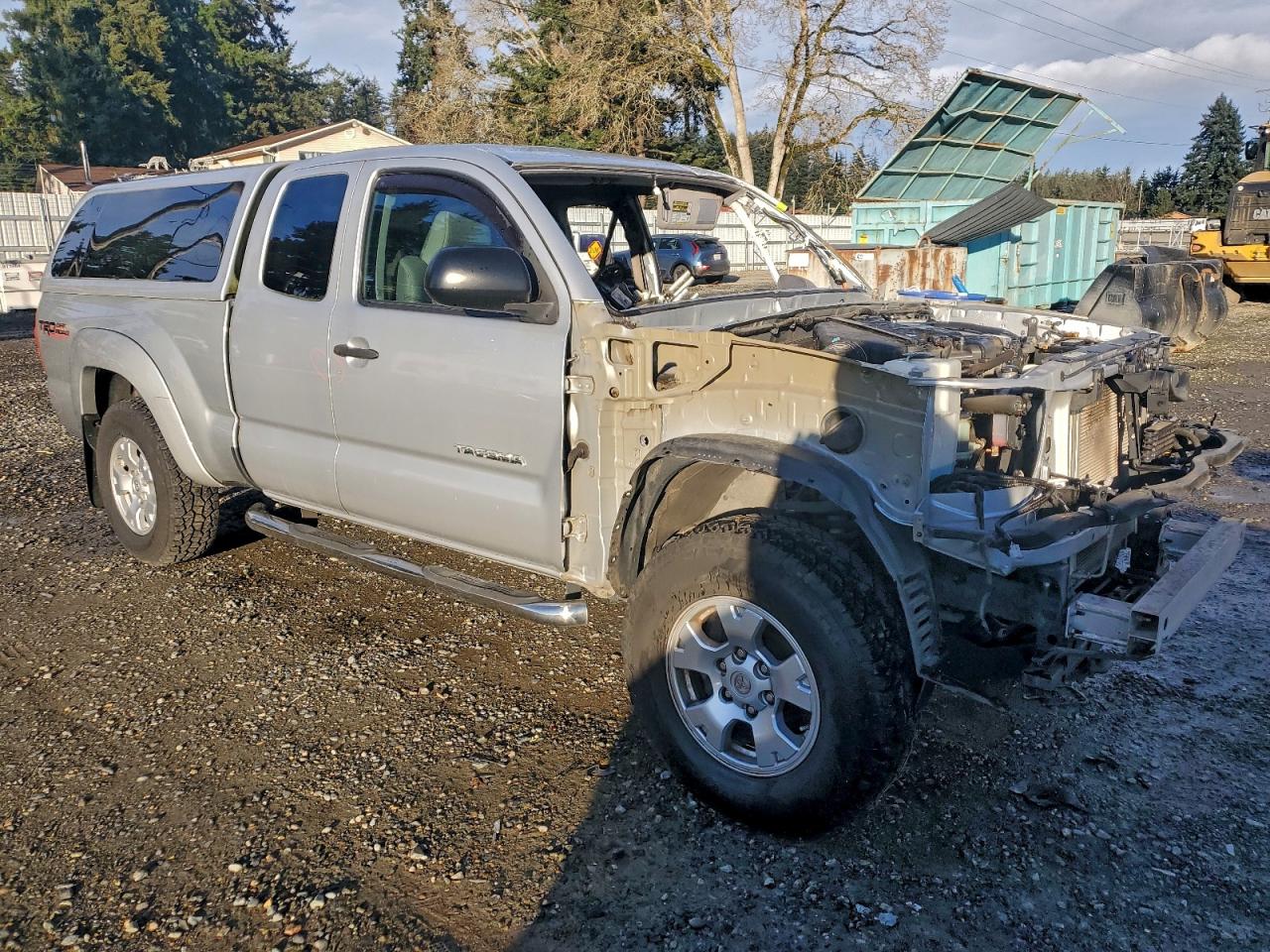 2013 TOYOTA TACOMA photo 4