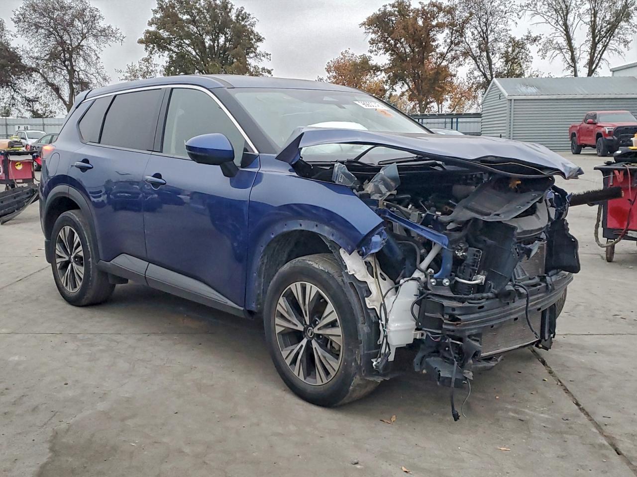 2021 NISSAN ROGUE SV photo 4