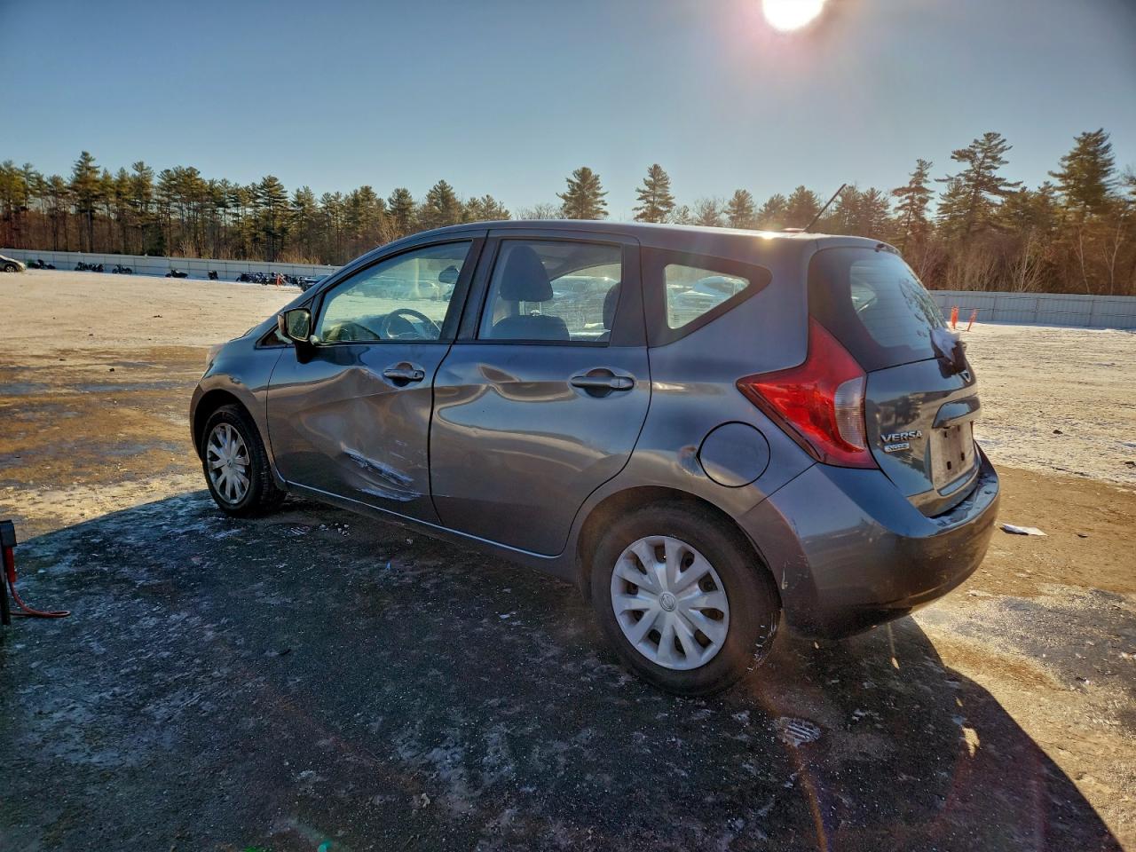 2016 NISSAN VERSA NOTE S photo 2